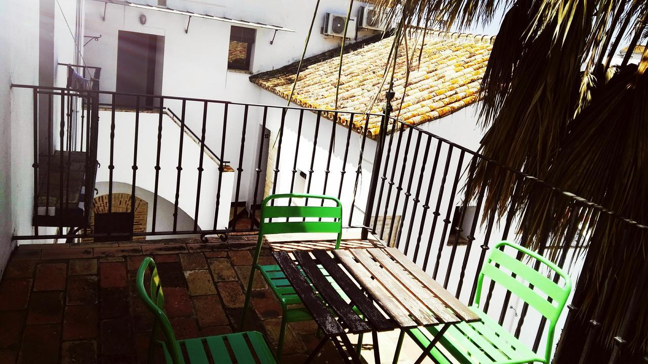 Frenteabastos Suites Cafe Hostal & Apartments Carmona  Luaran gambar